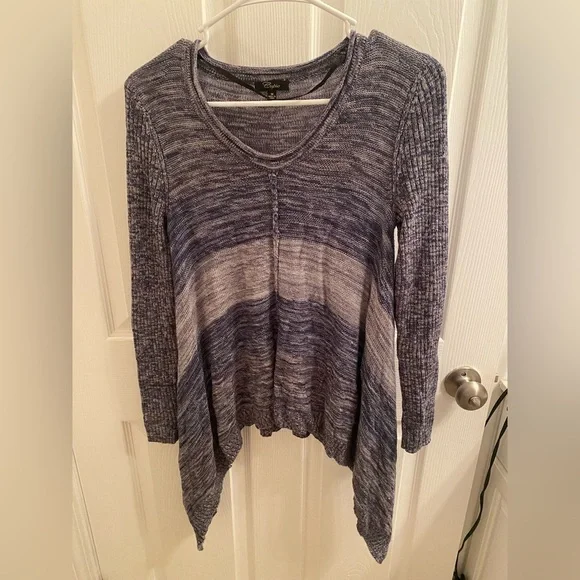 Cupio Top - Picture 1 of 2